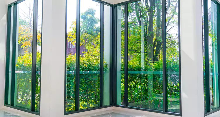 Emergency Balcony Door Glass Repair in West Pensacola, FL