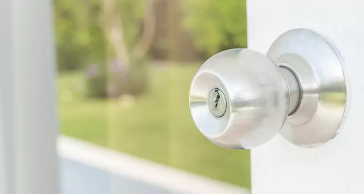 Patio Door Mechanism Jammed in West Pensacola, FL